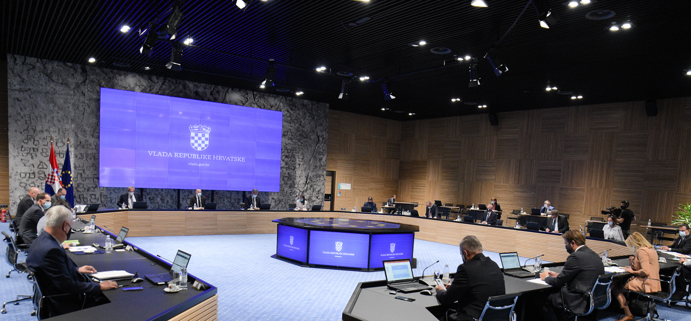 Beroš: Od 117 oboljelih na respiratoru njih 110 nisu bili cijepljeni